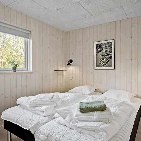 Cozy In With Sauna